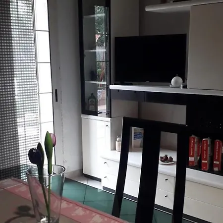 Holiday home La Melagrana
